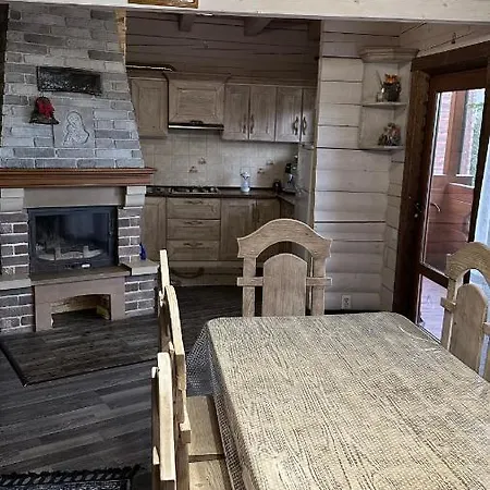 Forest House * Migovo