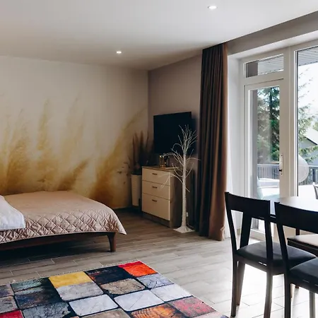 Forest House * Myhove