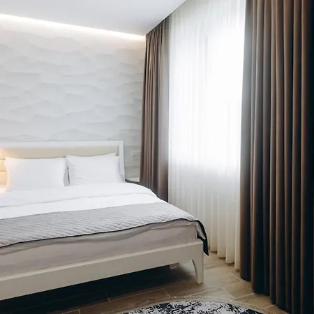 Forest House * Migovo