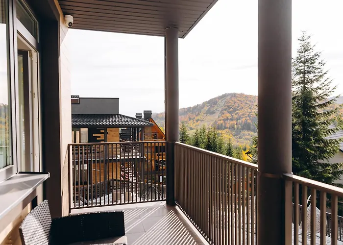 Semesterbostad Forest House *